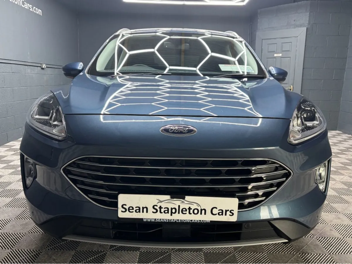 Ford Kuga Titanium 1.5 TD 120 S6.2 M6 F 4DR - Image 1