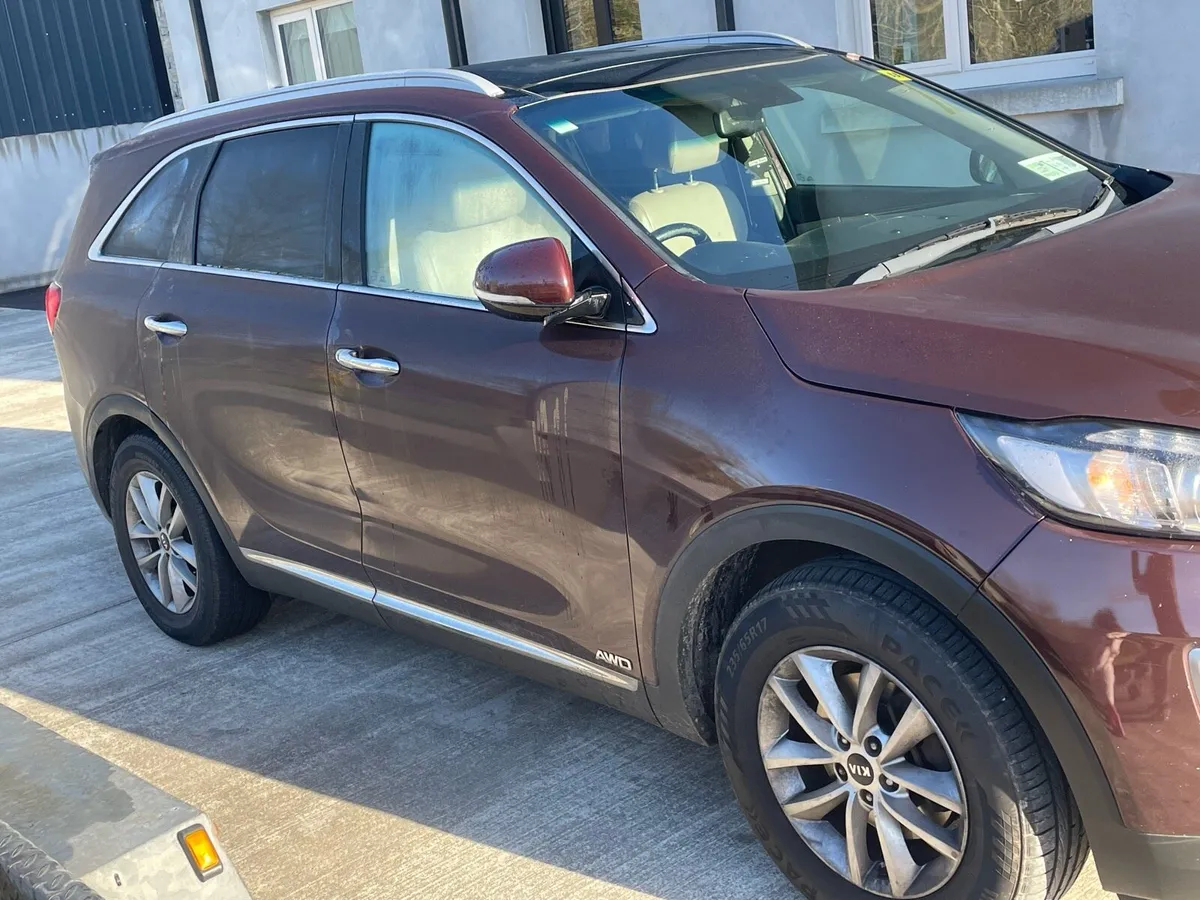 Kia sorrento platinum - Image 2