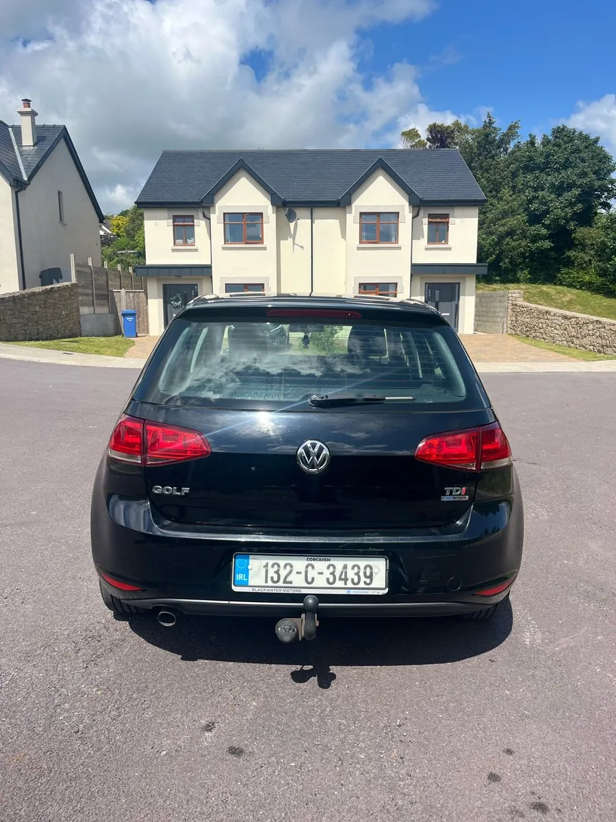 2013 Black Volkswagen Golf TDI Bluemotion - Image 4