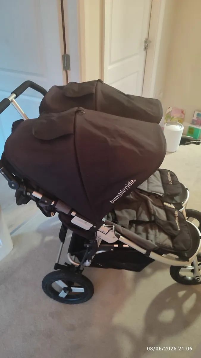 Bumbleride double buggy - Image 1