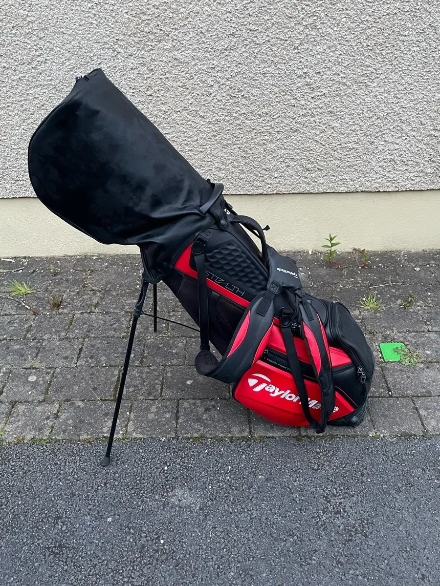 TaylorMade Stand Bag - Image 1