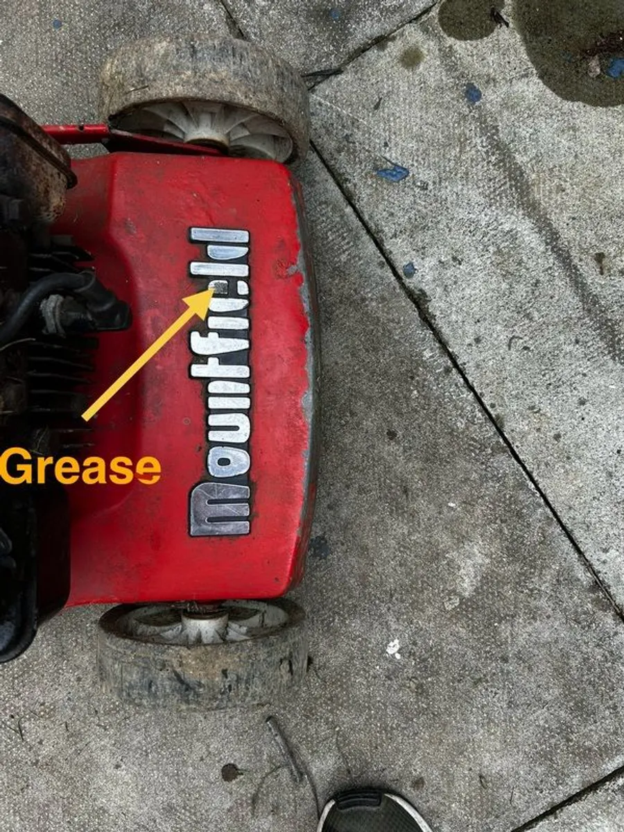 Lawnmower Mountfield Briggs and Stratton - Image 4