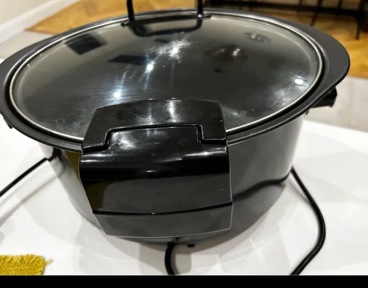 Morphy Richards Slow cooker - Image 1