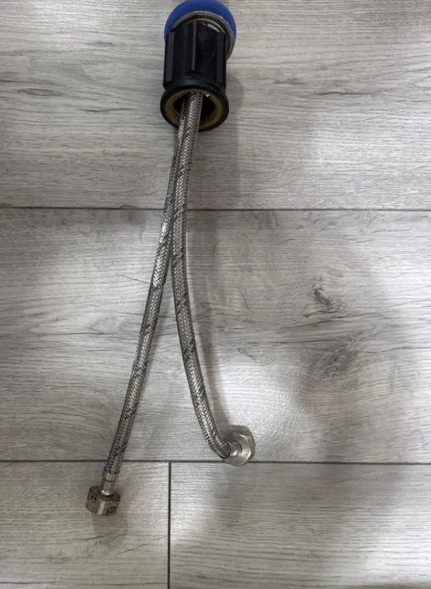 Kitchen sink mixer tap - Image 3