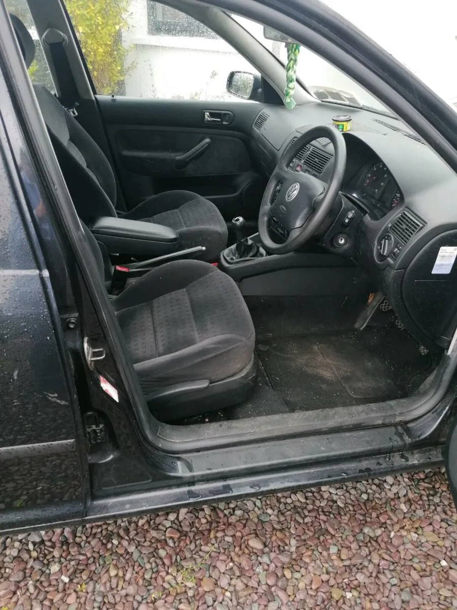 Volkswagen Golf - Image 3