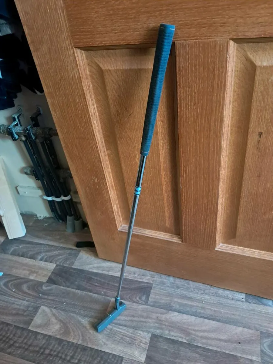 Spalding putter - Image 3