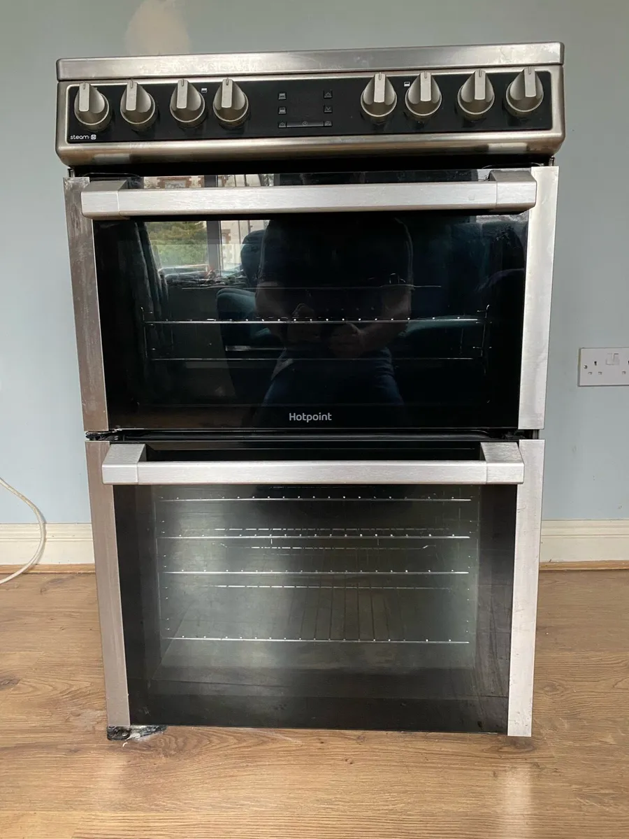 Hotpoint Freestanding Cooker - Image 1