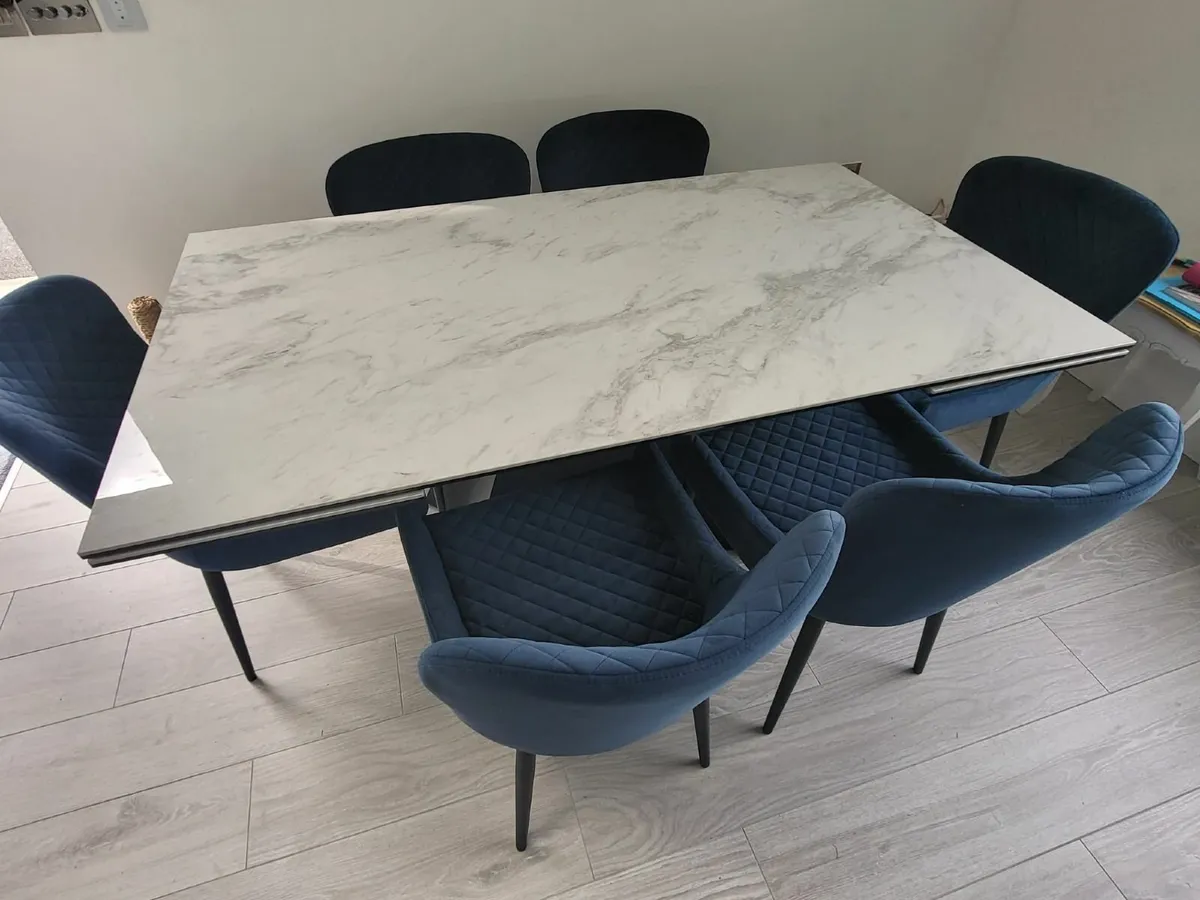Dining Table & Chairs - Image 1