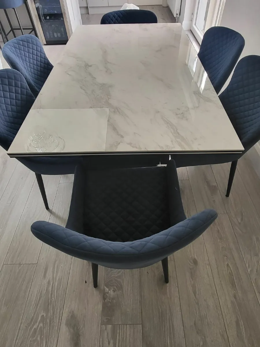 Dining Table & Chairs - Image 3