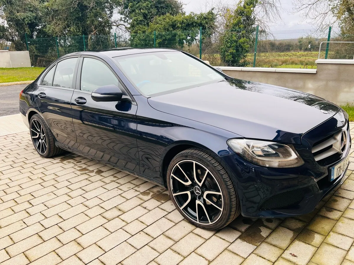Mercedes Benz C Class 1.6 D - Image 2