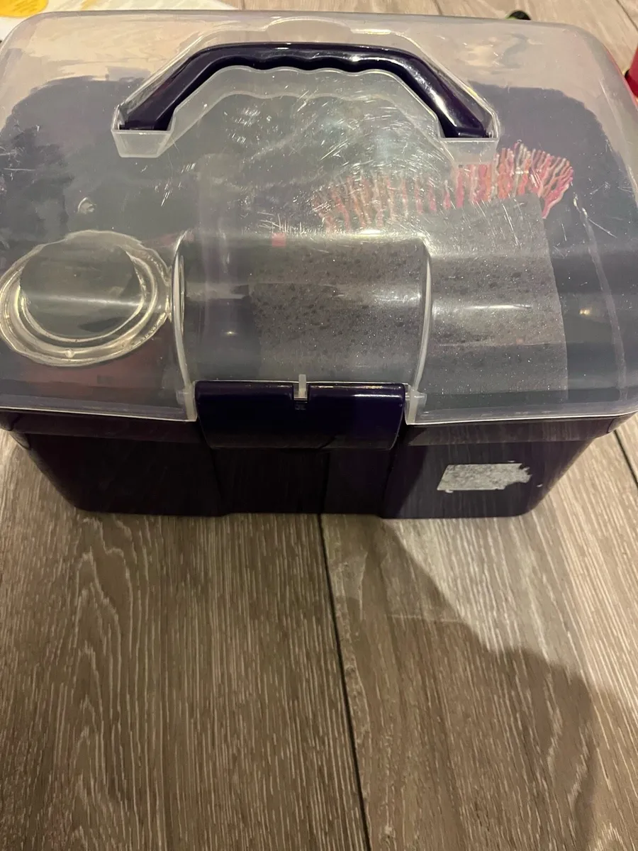 grooming box