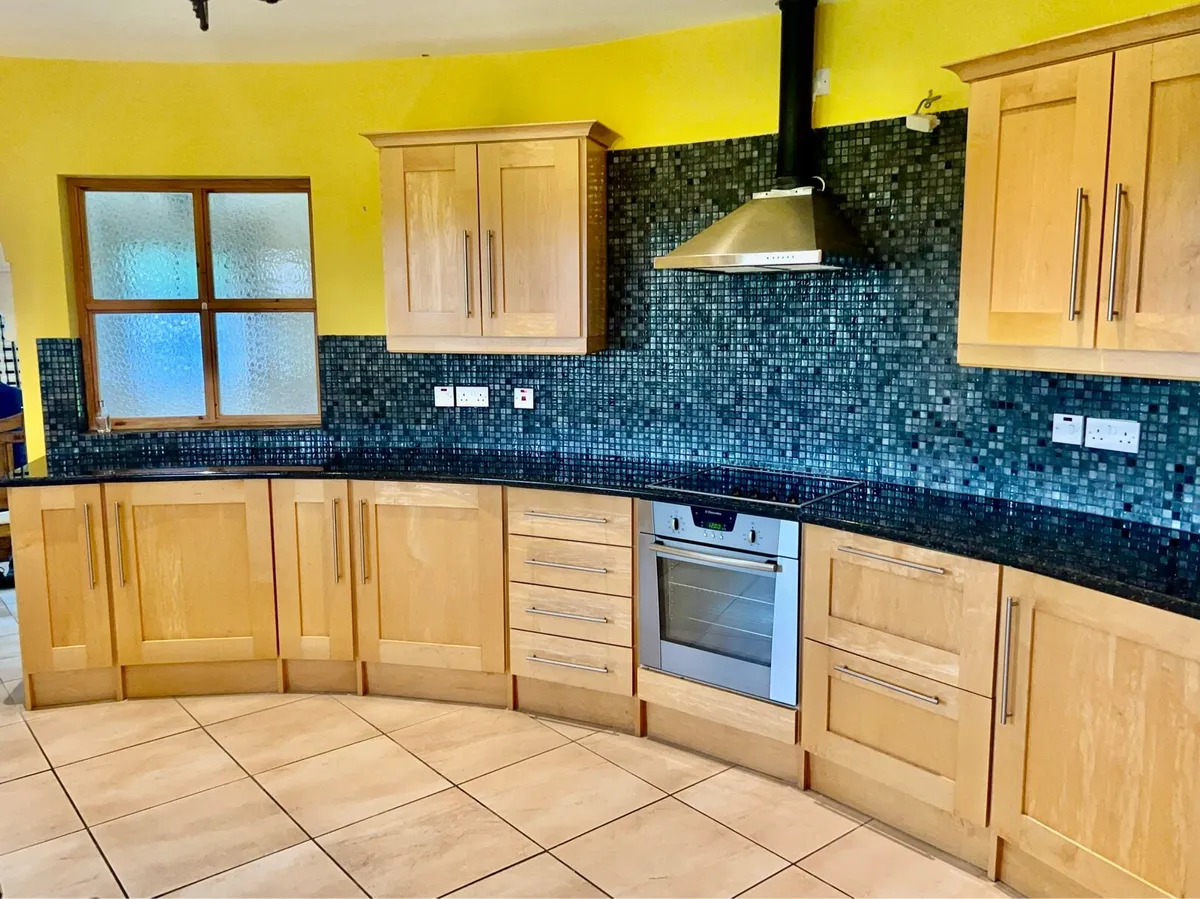 Kitchen - Image 2