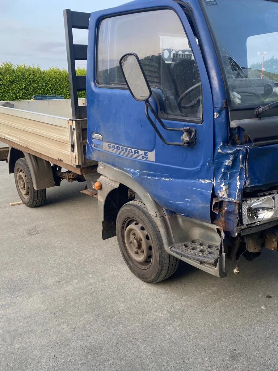 Nissan Cabstar 2003 - Image 3