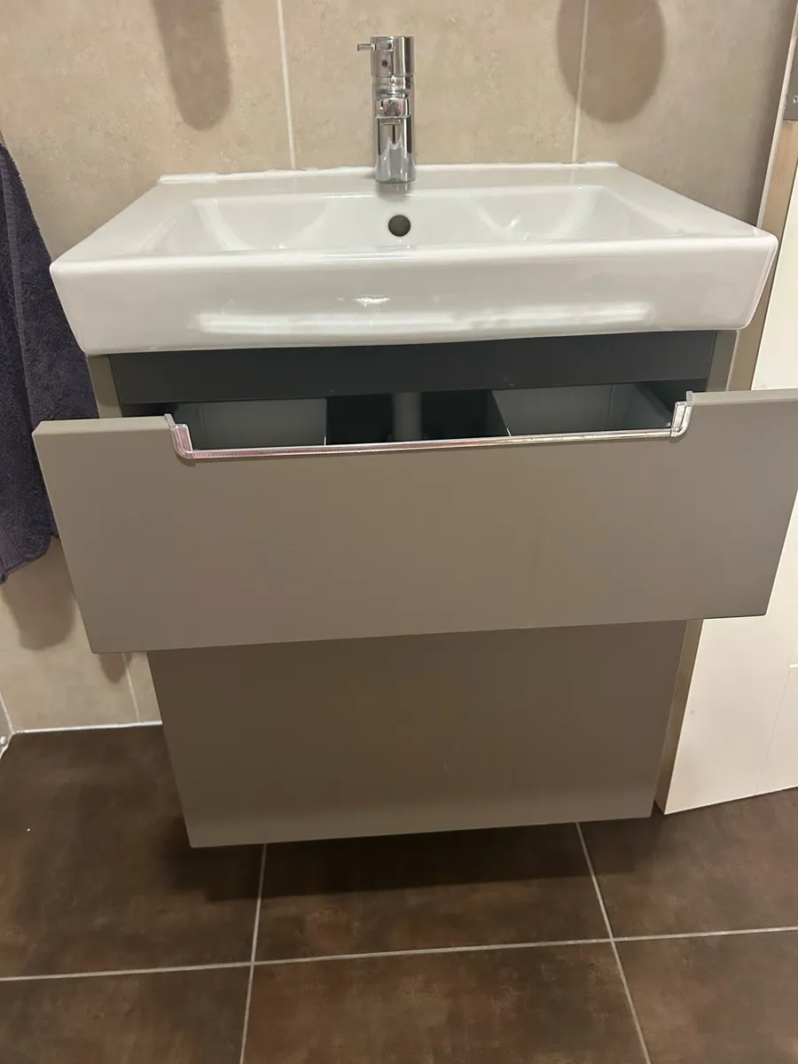 Sink and Vanity Unit - Image 2