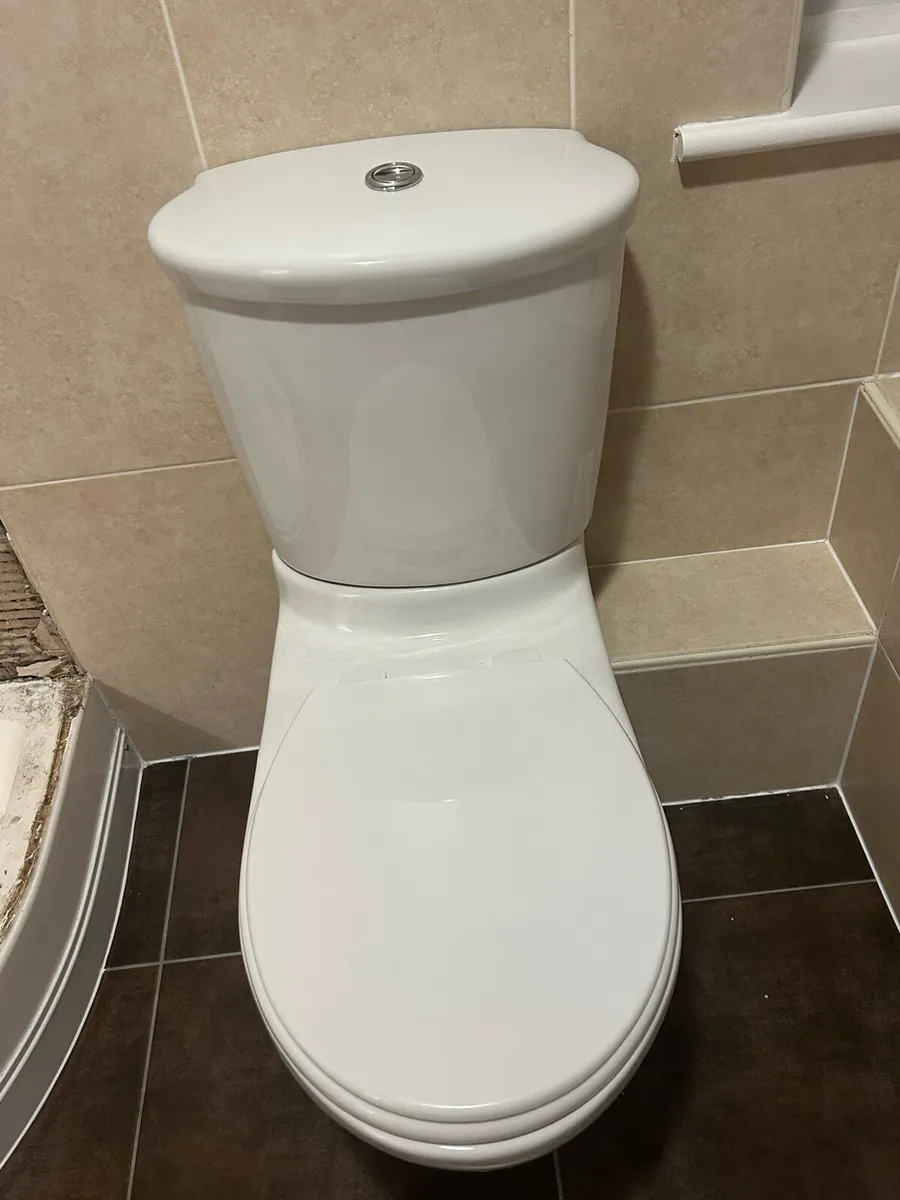 Toilet - Image 1