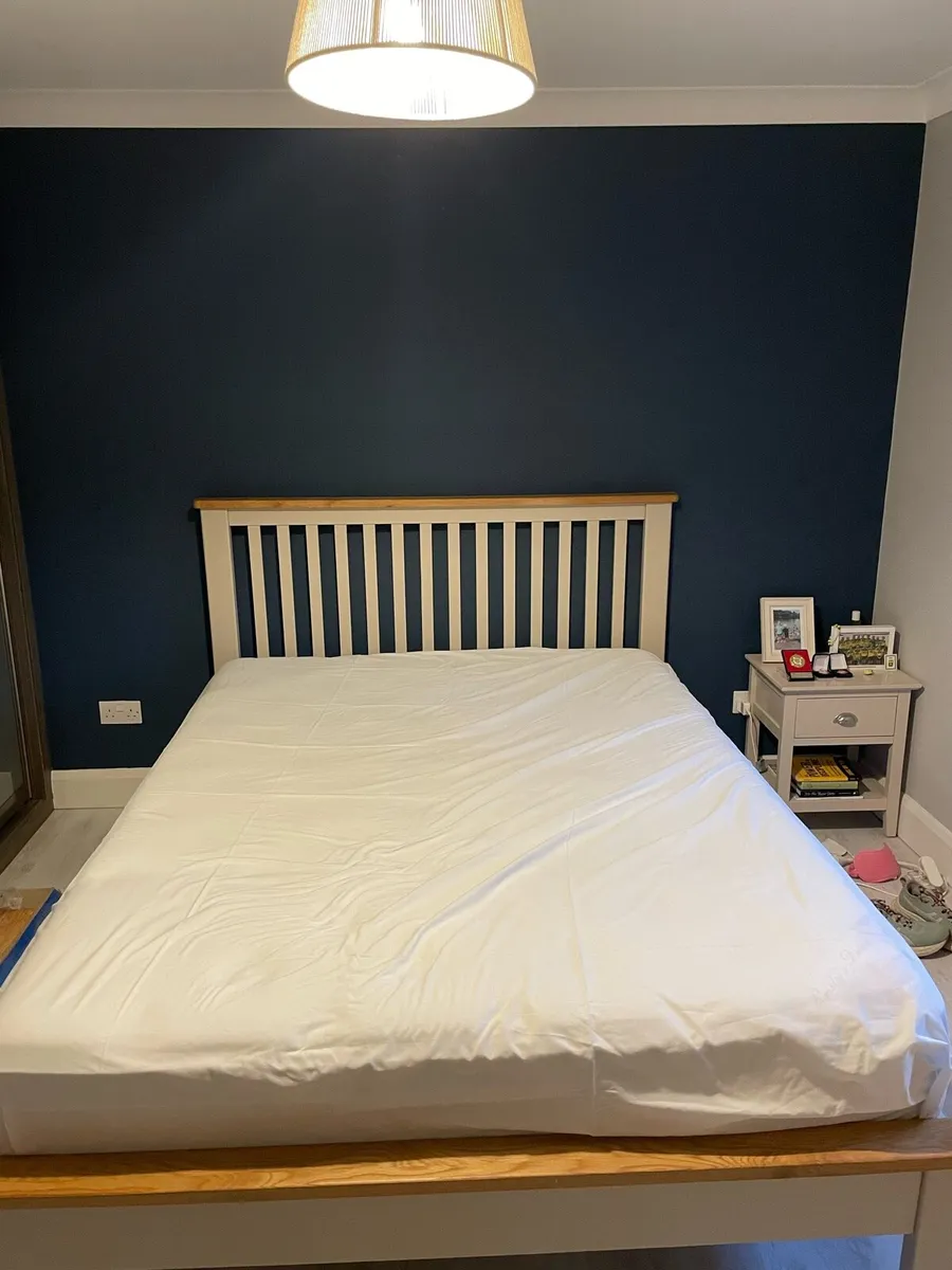 Bed - Image 3