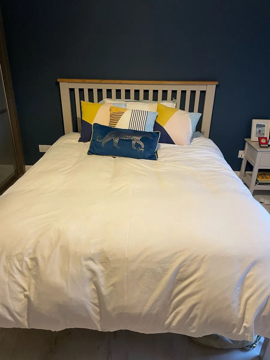 Bed - Image 4
