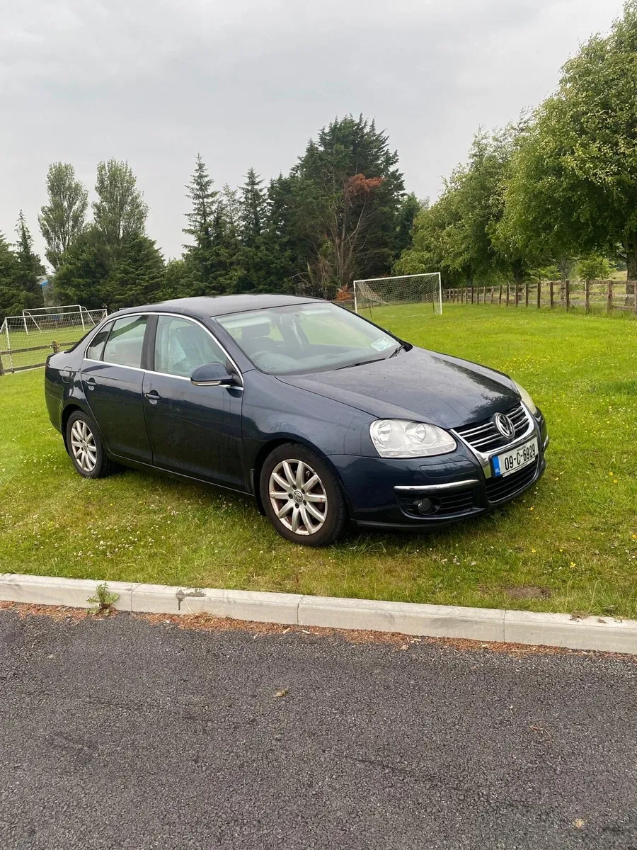 Volkswagen Jetta - Image 1