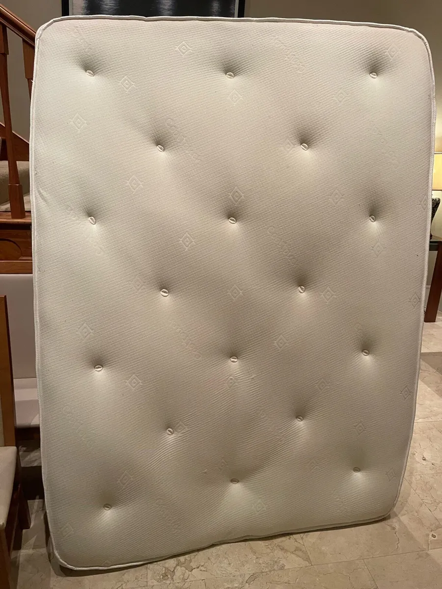 Very Clean 4 Foot 6” Double Mattress - Can Deliver - Image 1