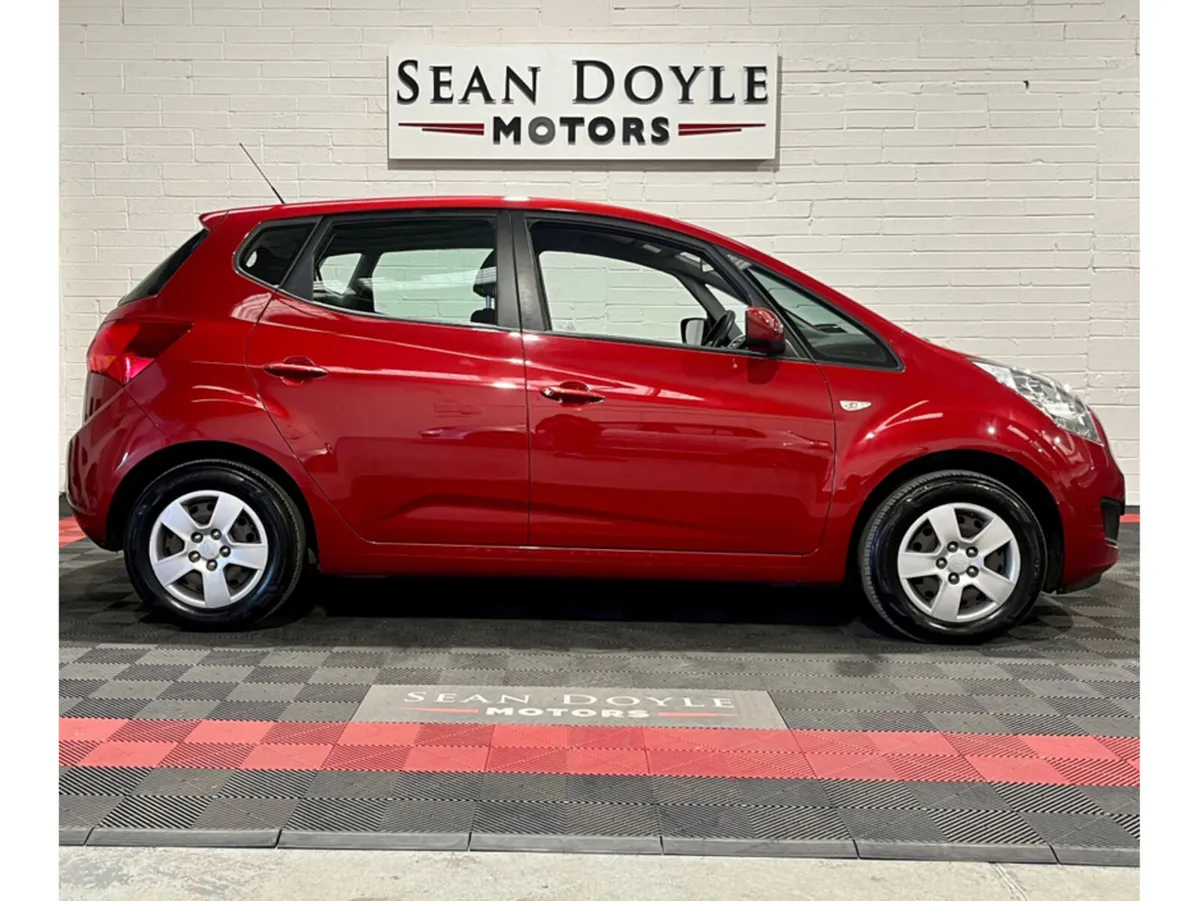 Kia Venga 1.4 Petrol Manual 5DR - Image 4
