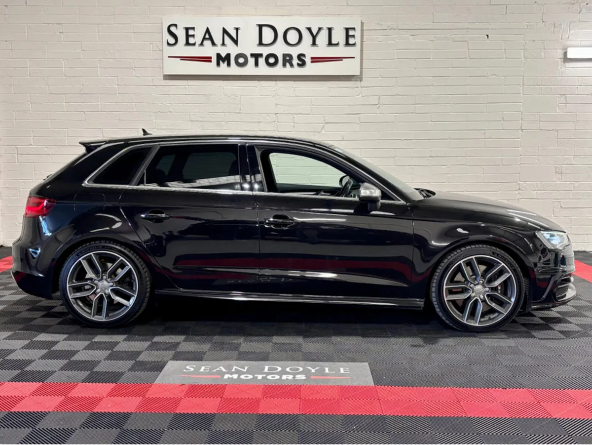 Audi S3 2.0 TFSI QUATTRO S-TRONIC LEATHER - Image 4