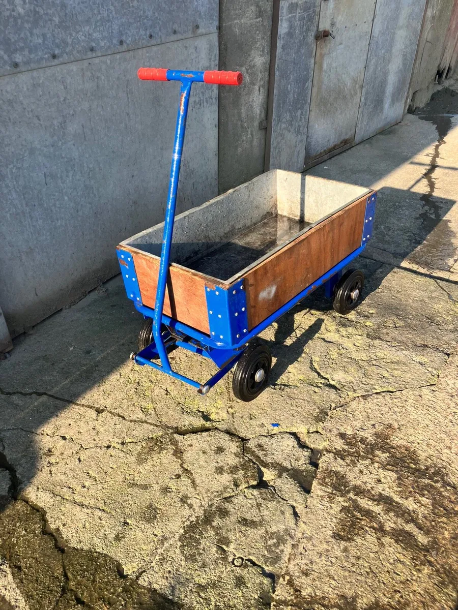 Garden trolley - Image 2