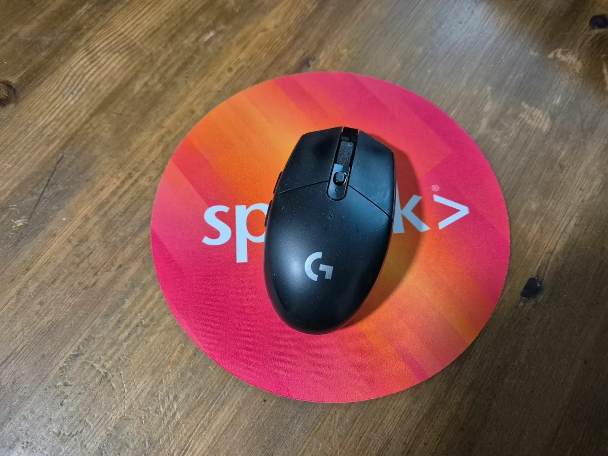 Logitech G305 Wireless Gaming Mouse