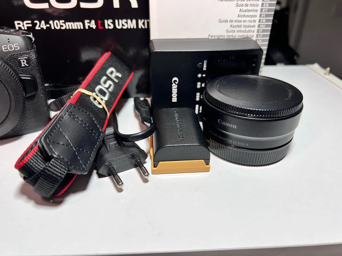Canon R and full kit - Image 2