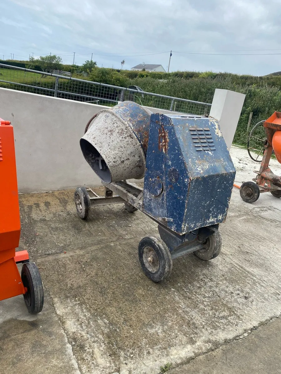 cement mixer - Image 1