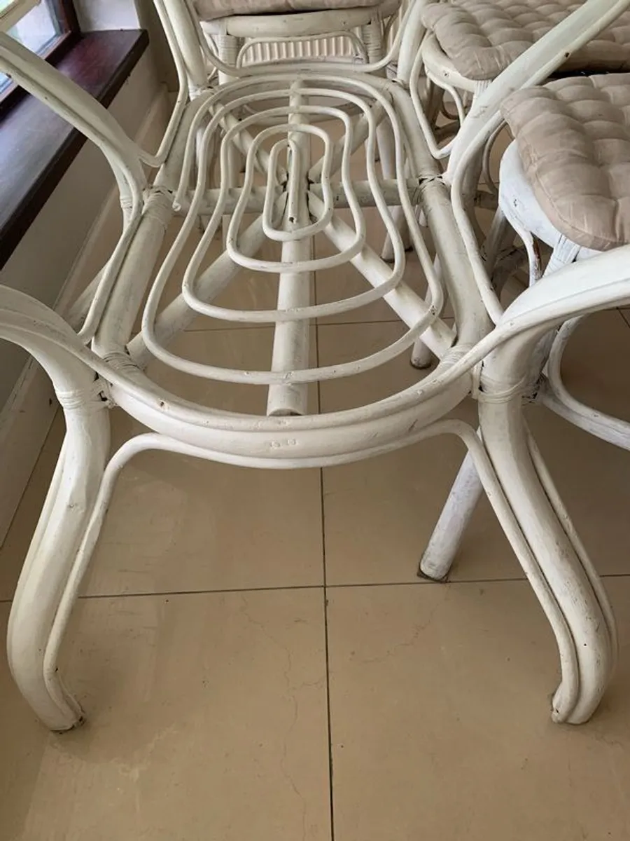 Dining table and chairs - Image 3