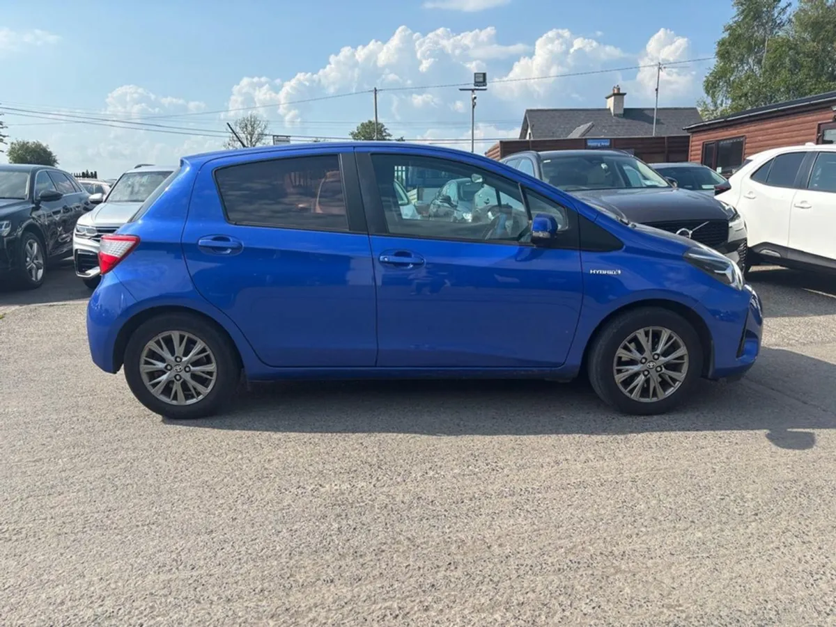Toyota Yaris 1.5 Petrol Hybrid 5DR Aura 4DR Auto - Image 1