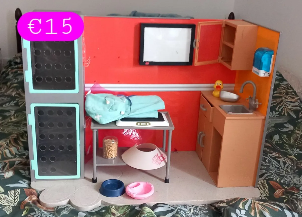 Toys - Image 3
