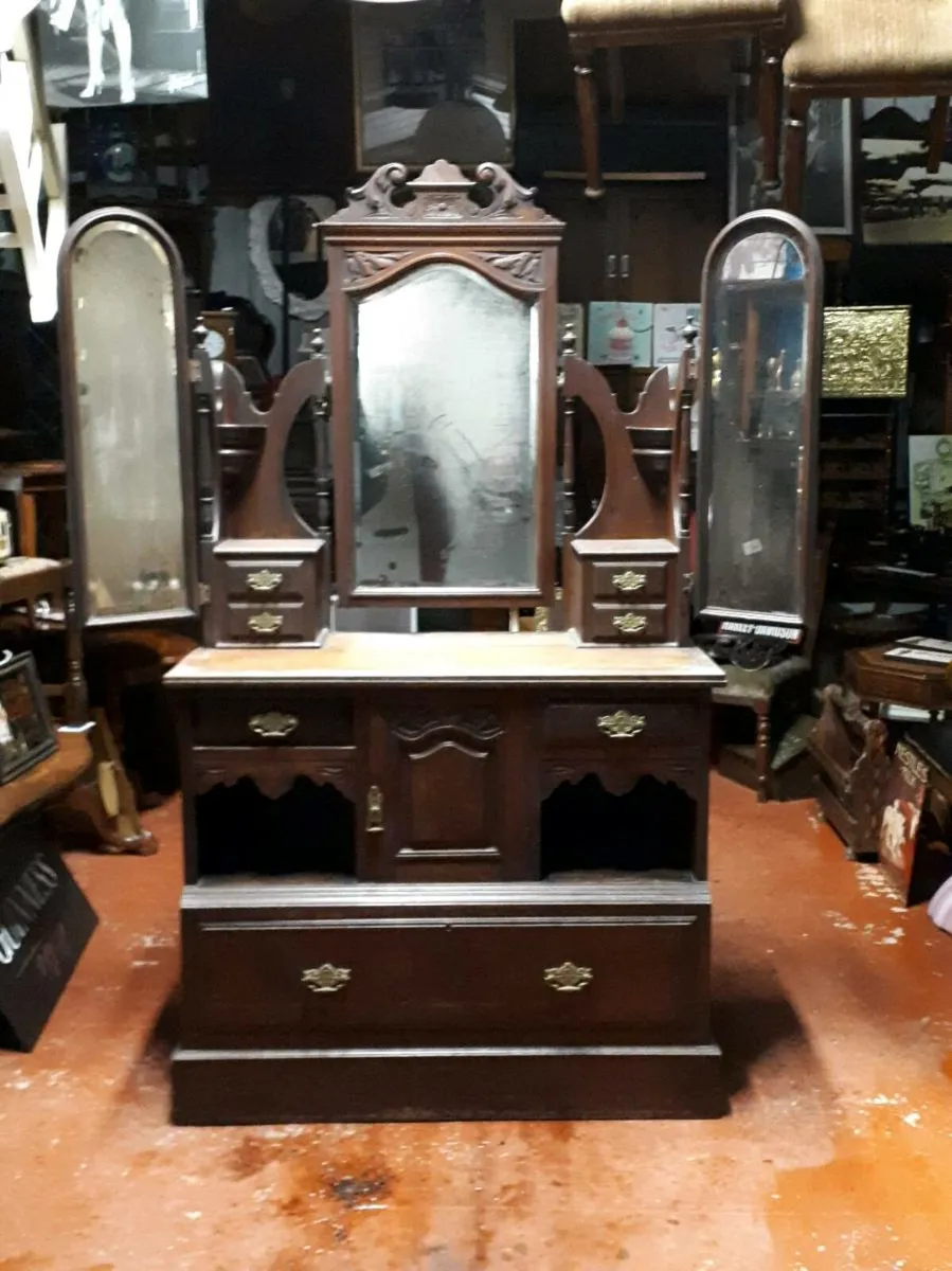 Victorian Triple Mirror Dressing Table - Image 4
