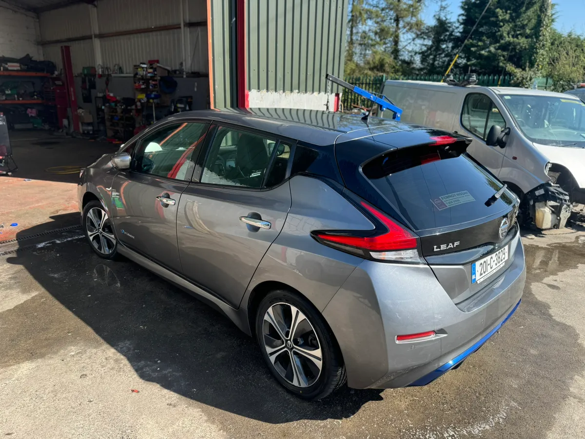 Nissan leaf - Image 3