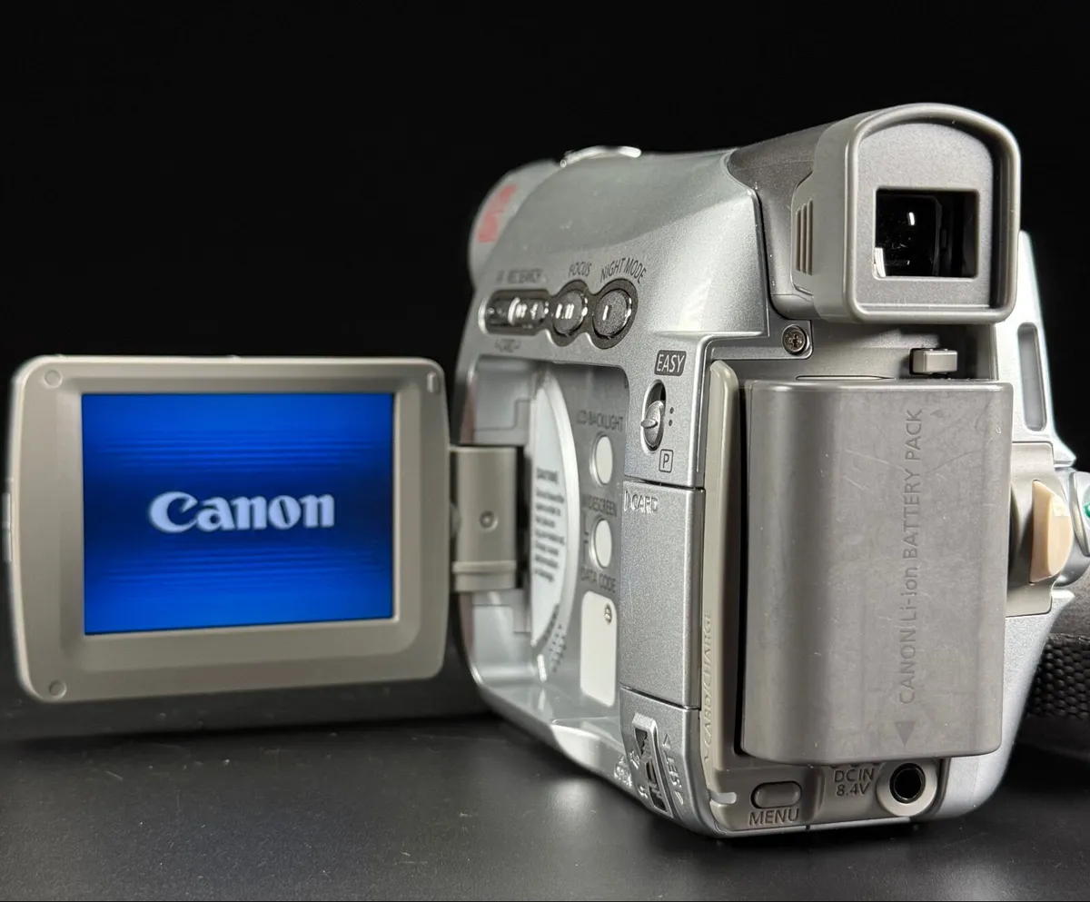 Canon MV830E PAL Handycam mini dv tape Camcorder - Image 4