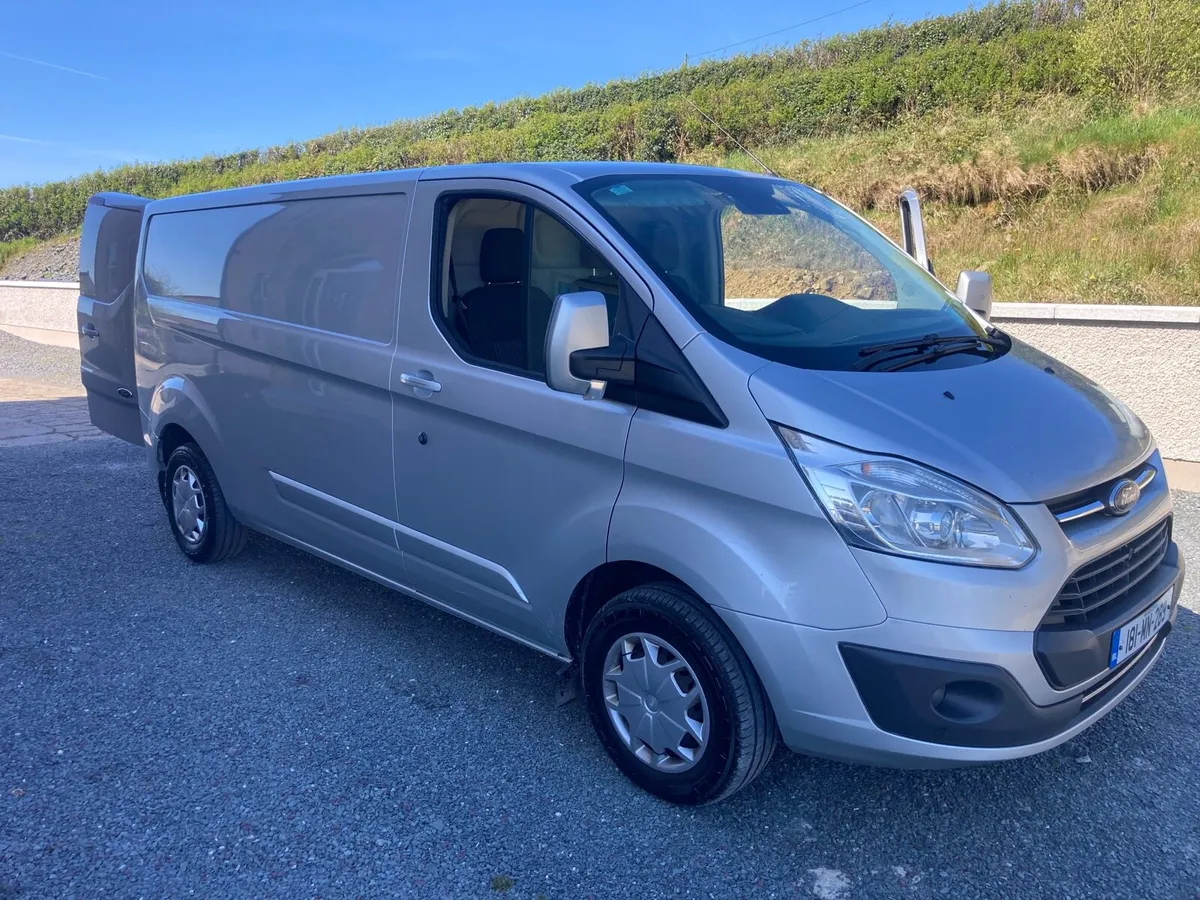 2018 Ford Transit Custom - Image 2
