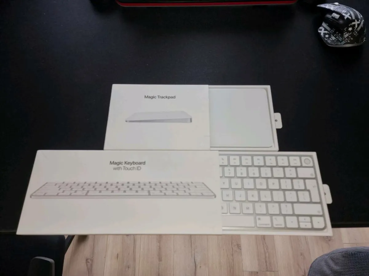 Apple keyboard - Image 2