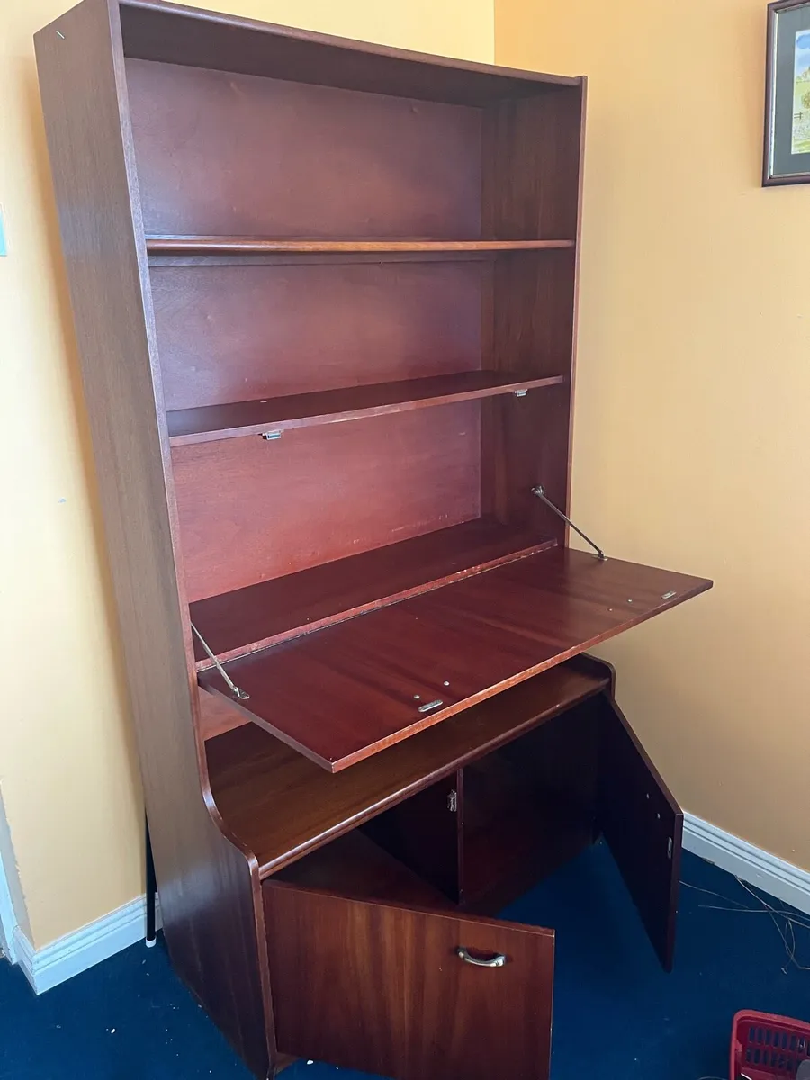 Display cabinet - Image 2