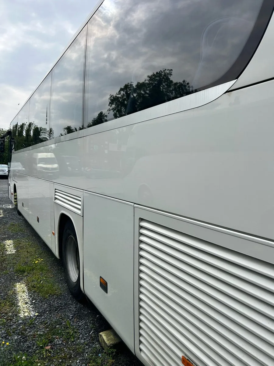 Coach - Image 2