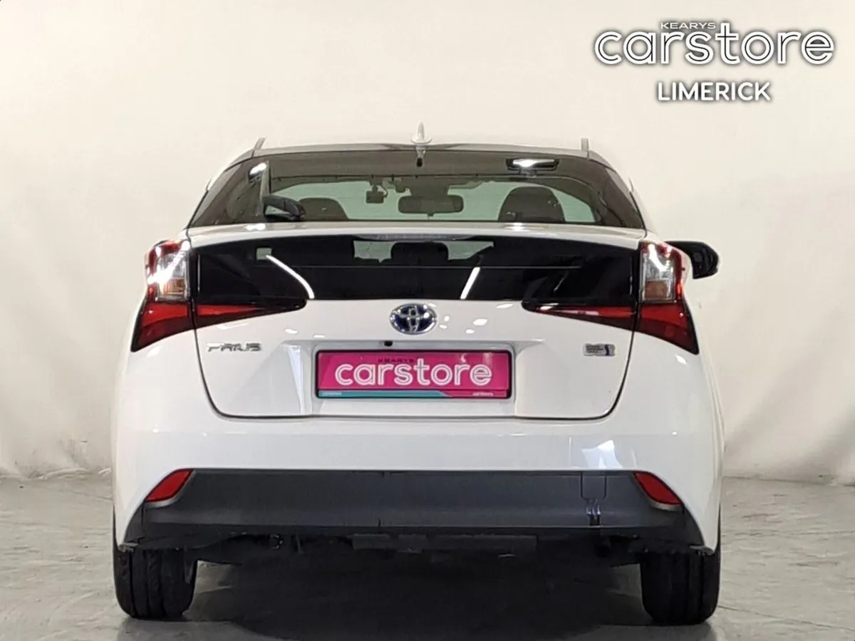 Toyota Prius 1.8 Litre Petrol Hybrid - Image 4