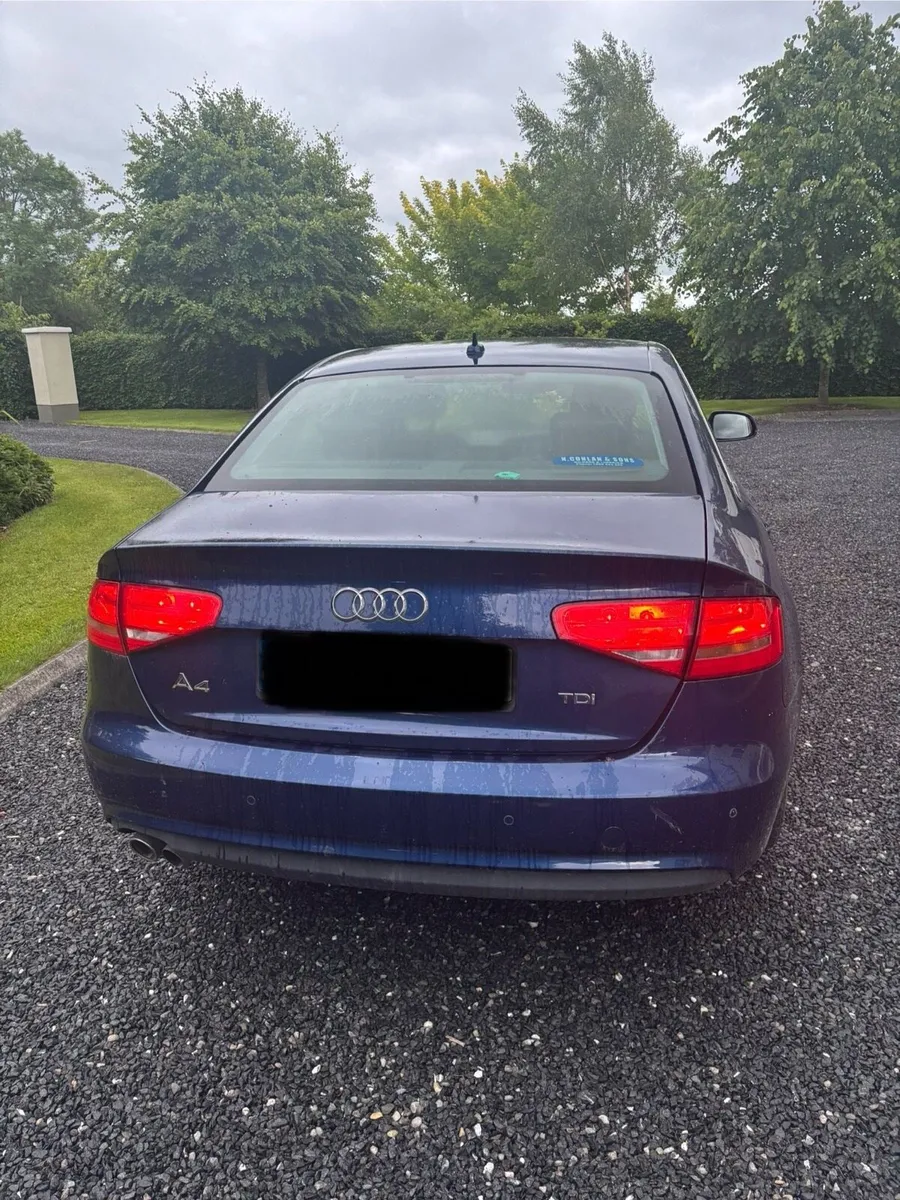Audi A4 - Image 2