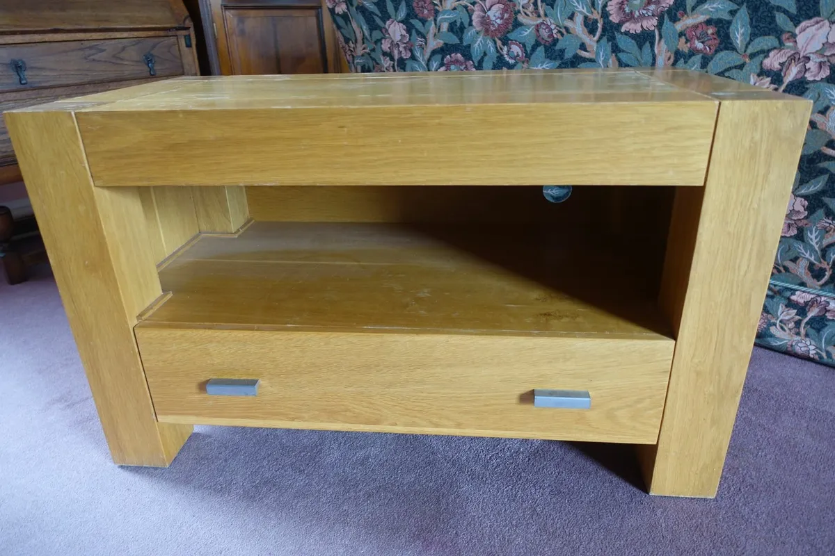 solid pine wood for TV
