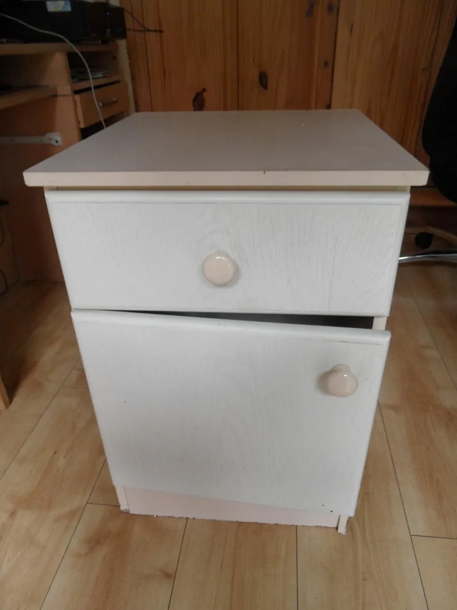 bedside locker - Image 2