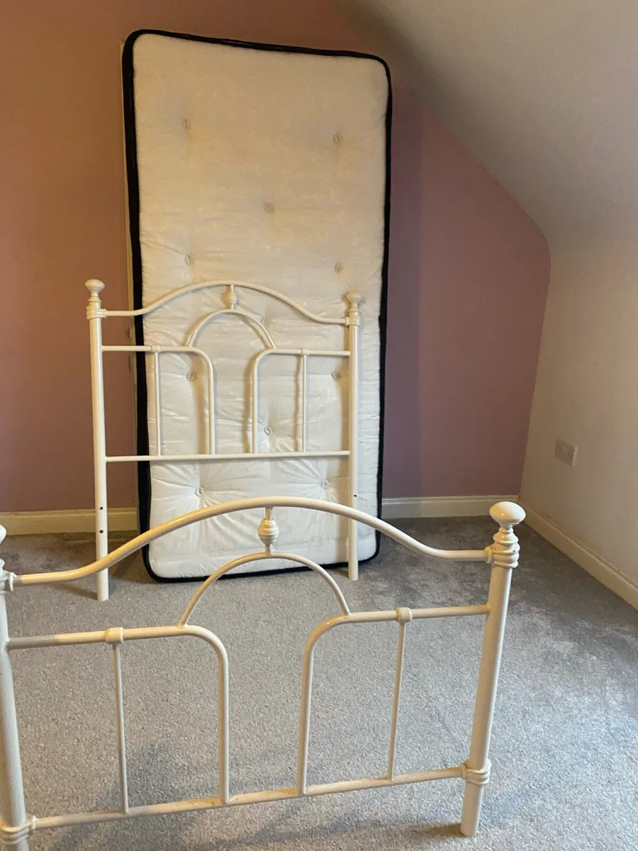 Cream single bed with mattress - Image 3