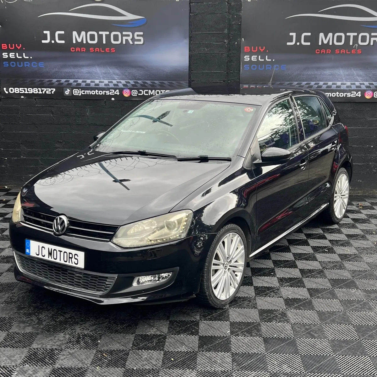 2012 VW Polo (Low KM) - Image 3