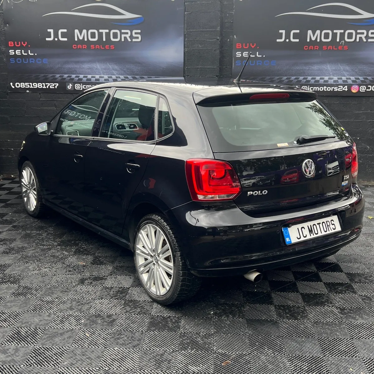 2012 VW Polo (Low KM) - Image 4
