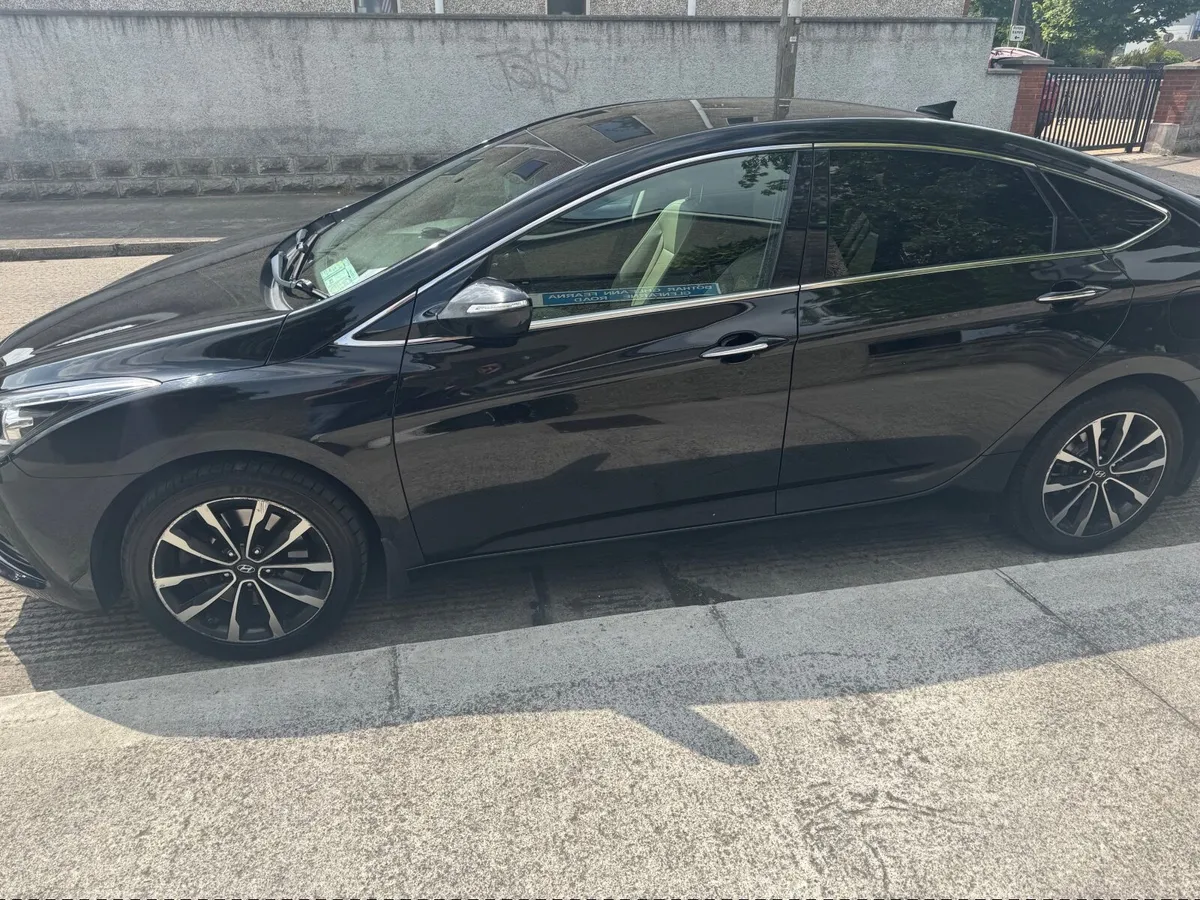 Hyundai i40 2019 - Image 2