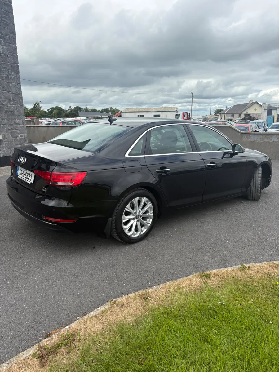 Audi A4 2017 - Image 4
