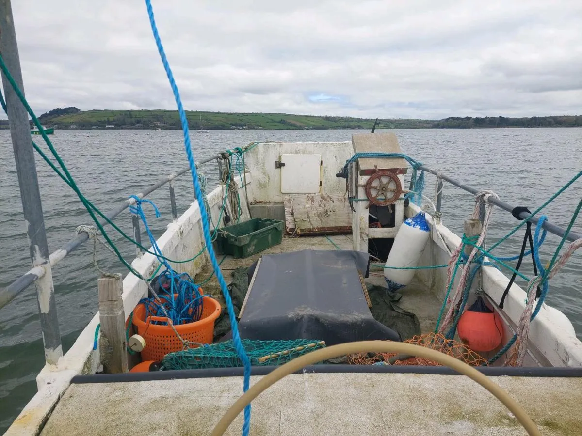 21 fishing boat - Image 4