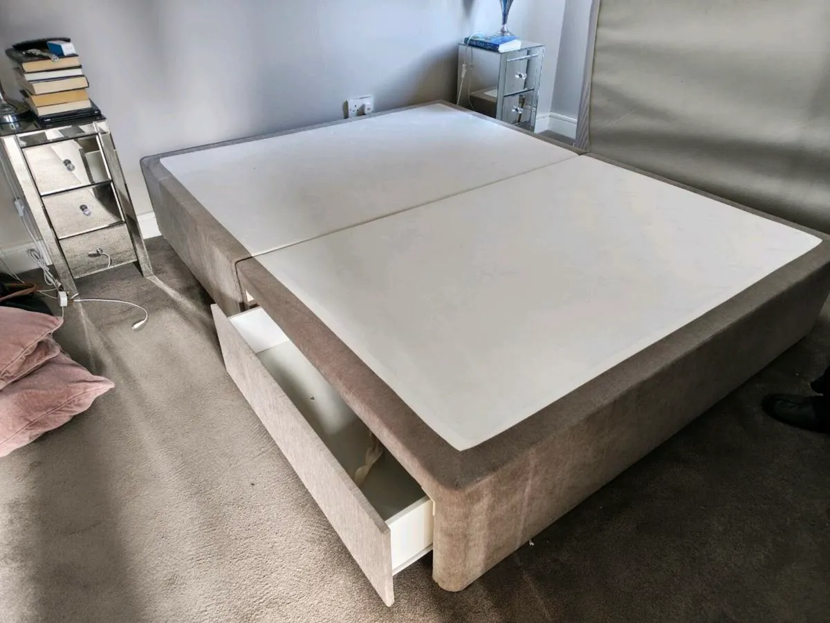 King koil king size bed base with drawers - Image 1